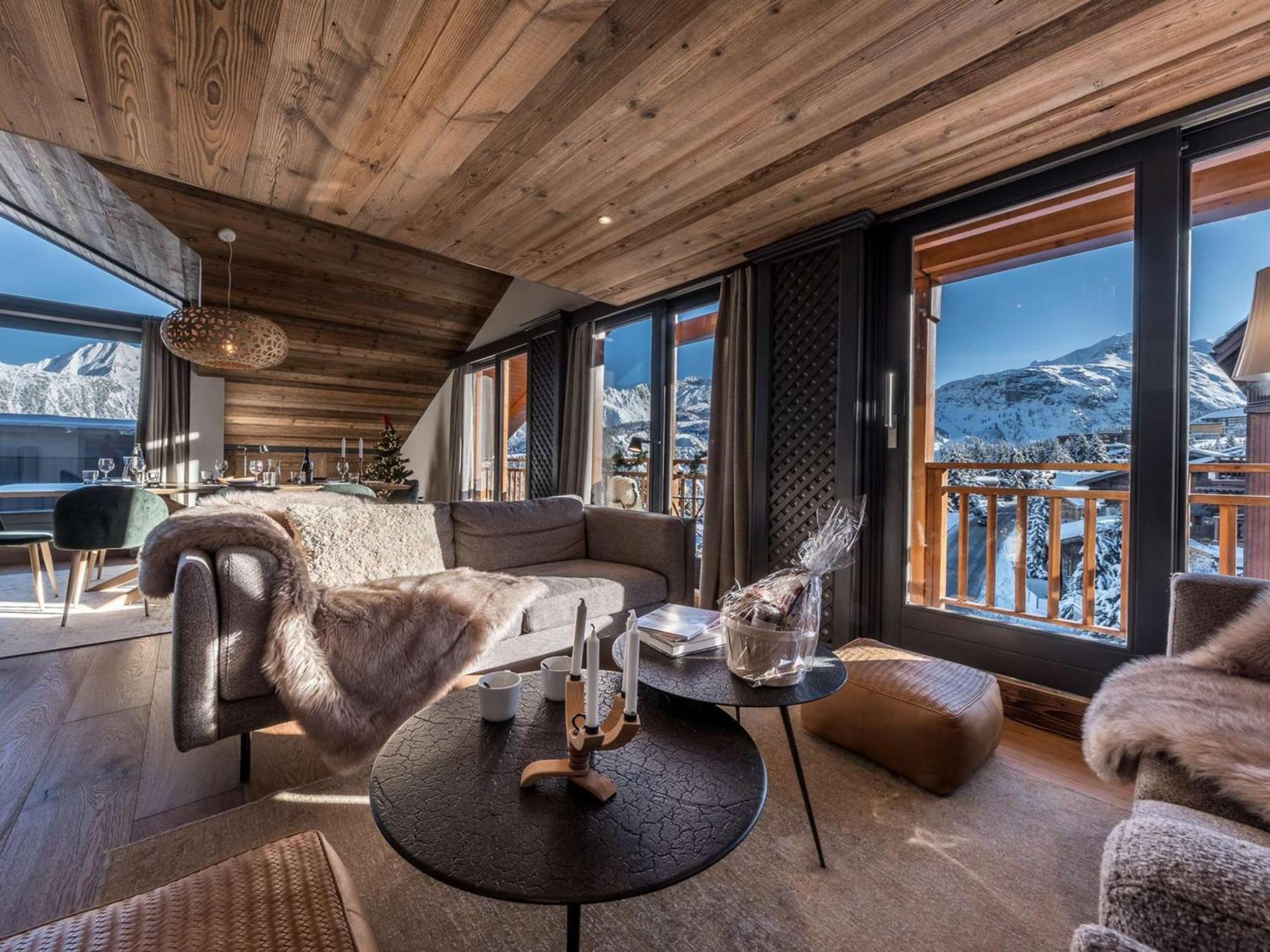 Duplex Skis Aux Pieds, 1850, 99m², 6 Pers., Cheminee, Balcons, Garage, Wifi - Fr-1-631-132 * Courchevel